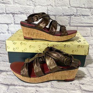 New OH HEALTHY HEELS Cork Wedge COMFORT Sandals Metallic BRONZE Brown 8.5 M $150